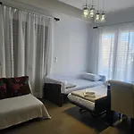 Park Apartment *